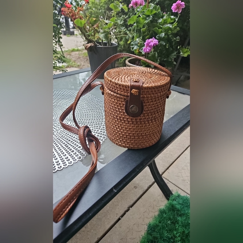 Rattan Small Straw Tan Woven Crossbody Bag 5.25x4.75x4.75